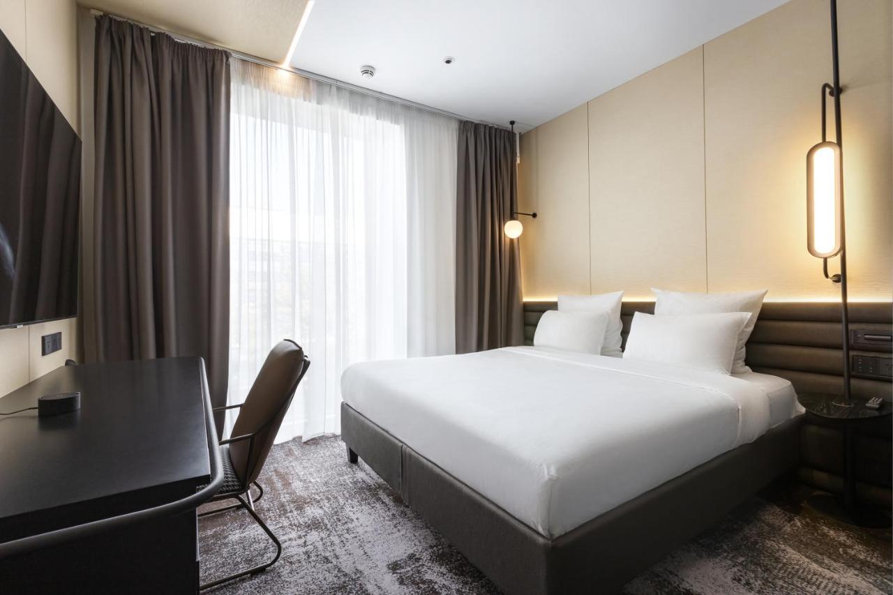 Novotel Living Almaty Jetisu Eksteriør billede
