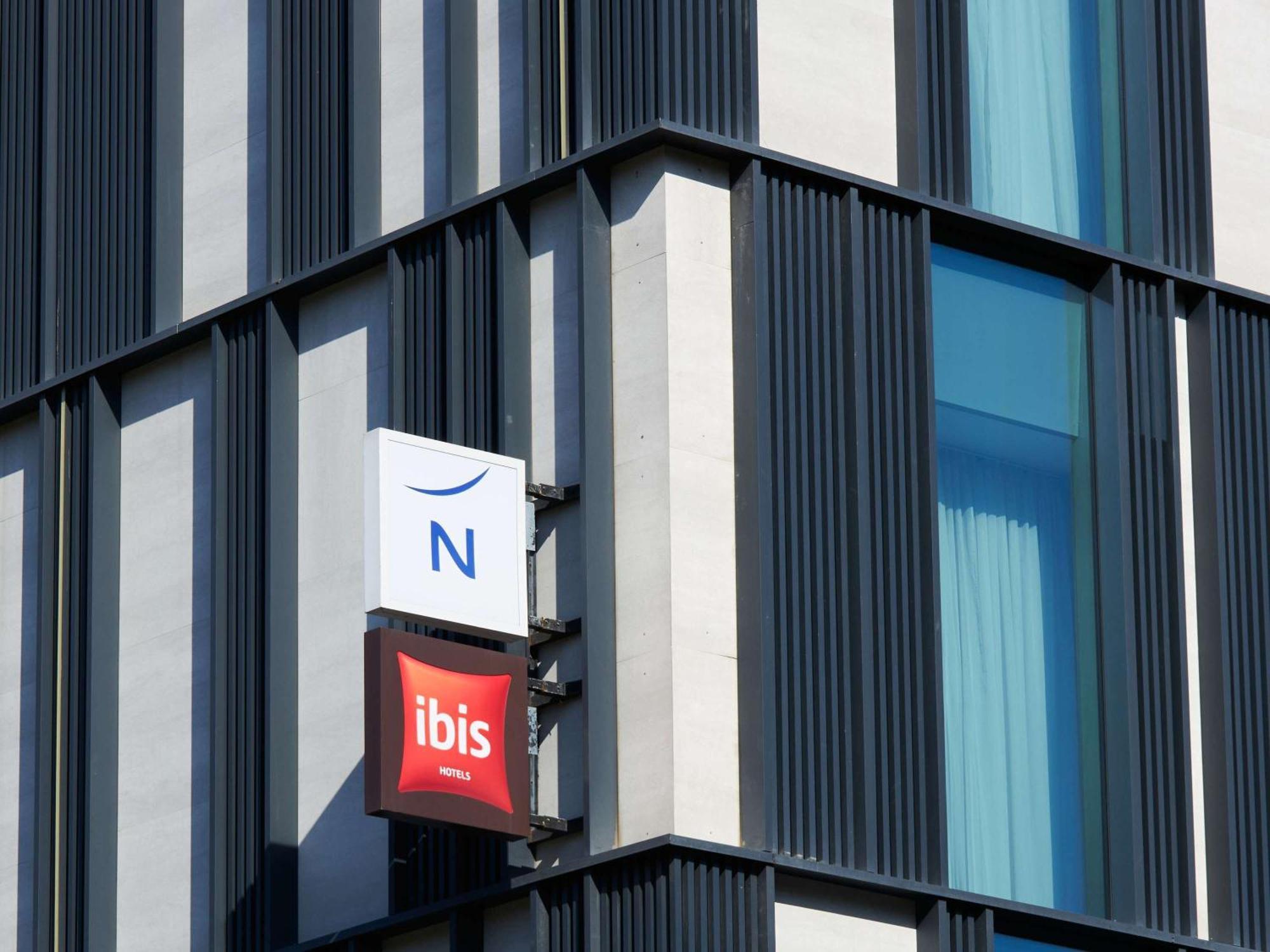 Novotel Living Almaty Jetisu Eksteriør billede