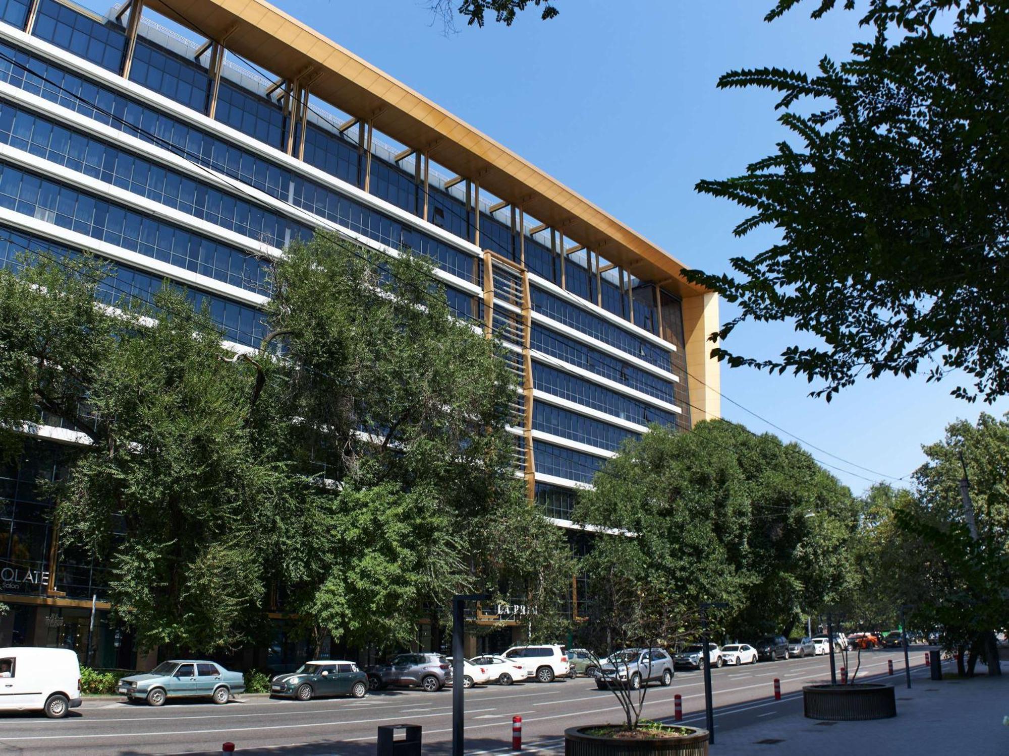 Novotel Living Almaty Jetisu Eksteriør billede